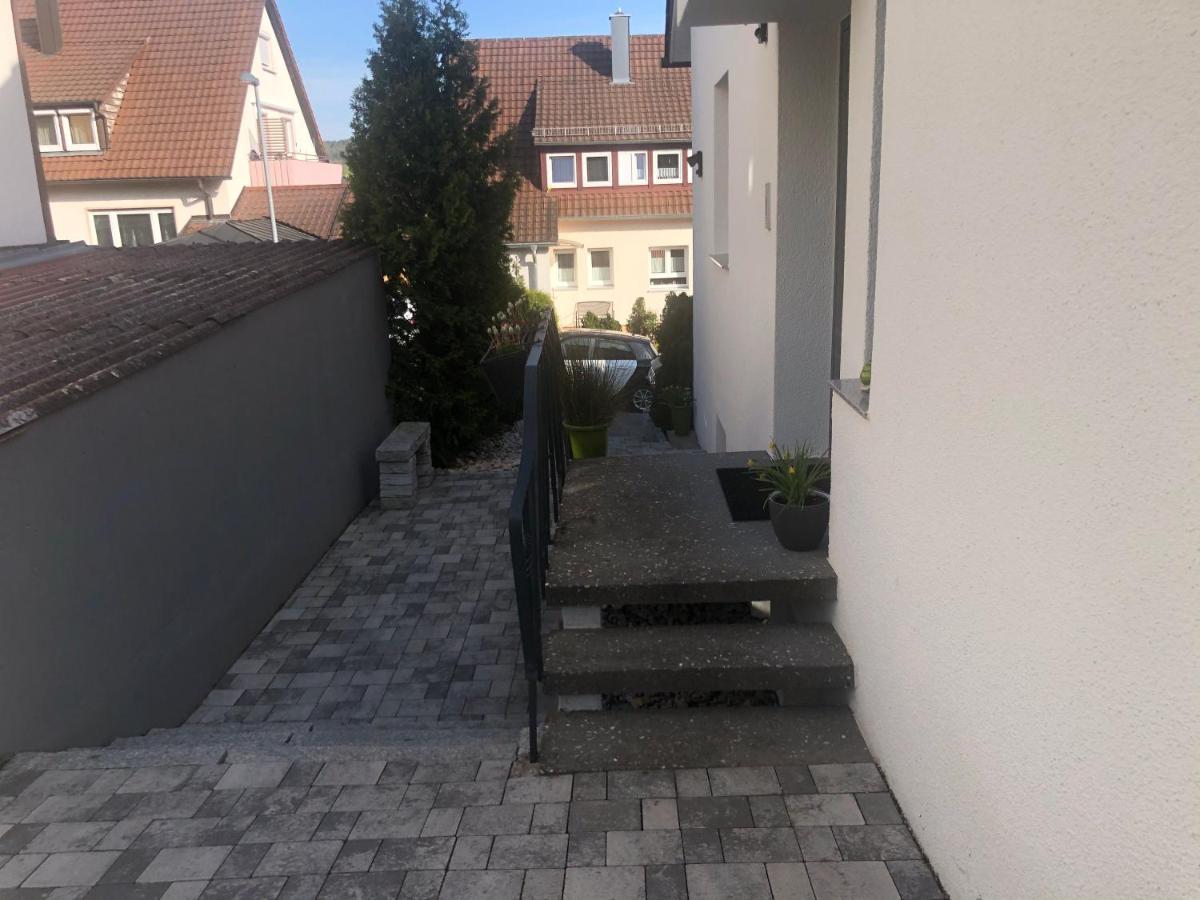 Eigene Wohnung Im Dreifamilienhaus Oberstenfeld Екстериор снимка